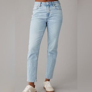 American Eagle Mom Jeans